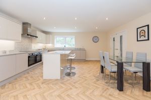Kitchen- click for photo gallery